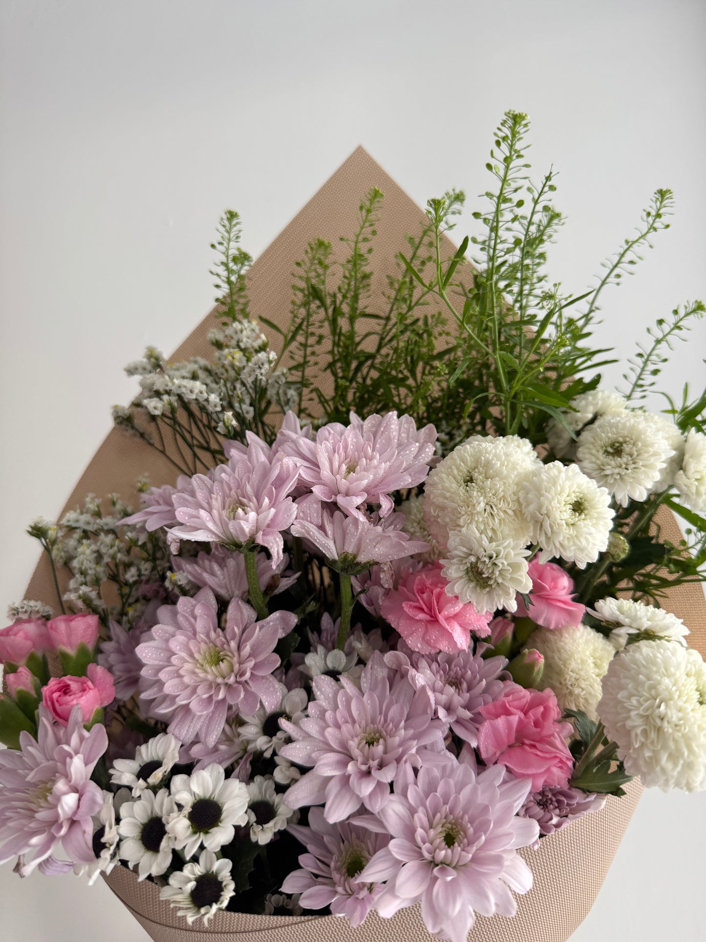 Daily Bunch (Vase Arrangement)