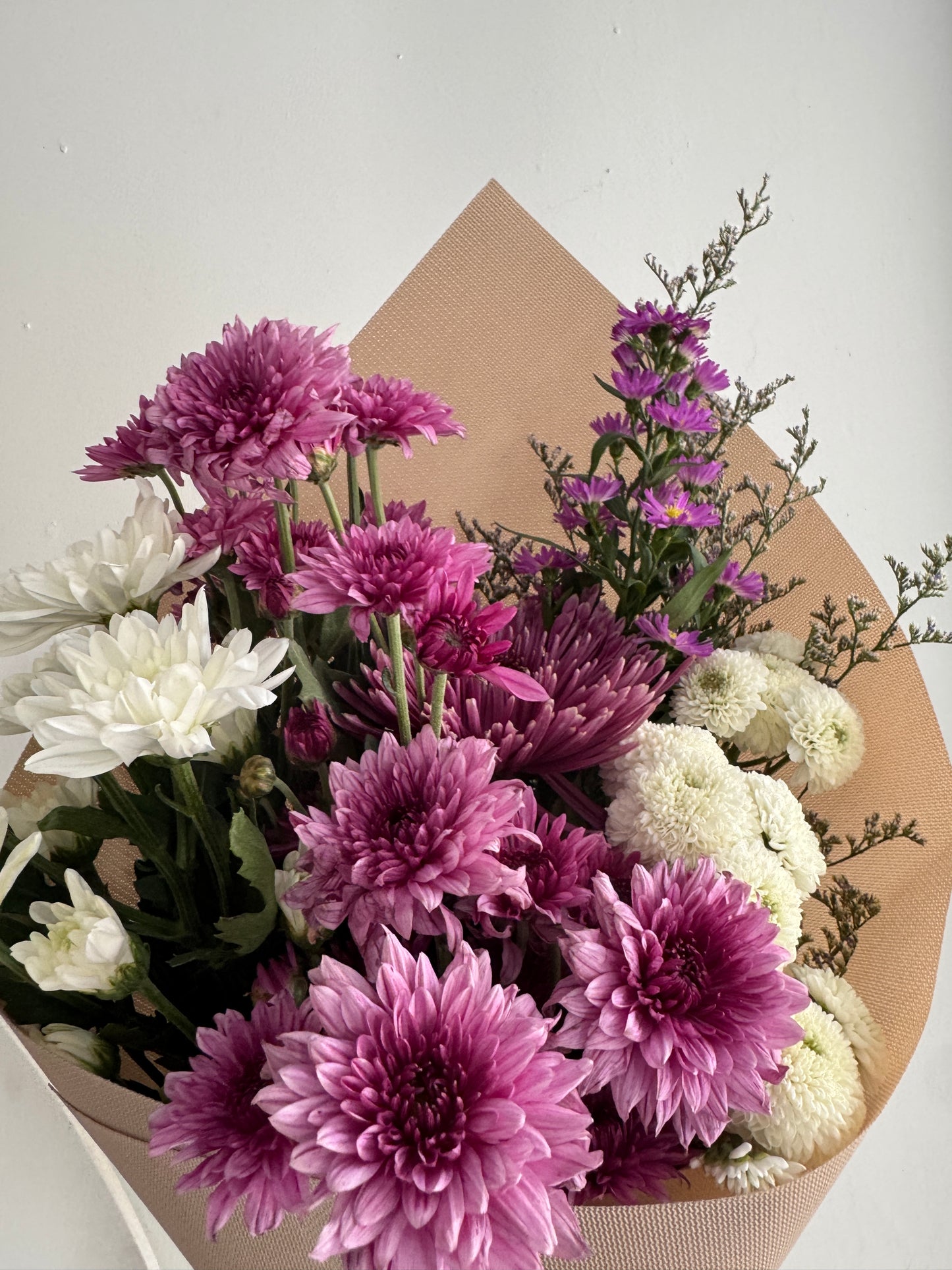 Daily Bunch (Vase Arrangement)