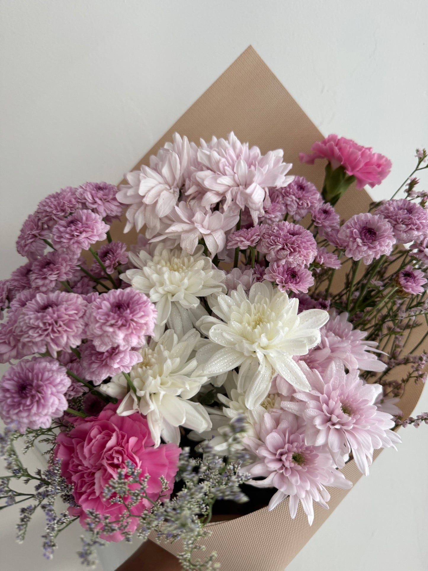 Daily Bunch (Vase Arrangement)