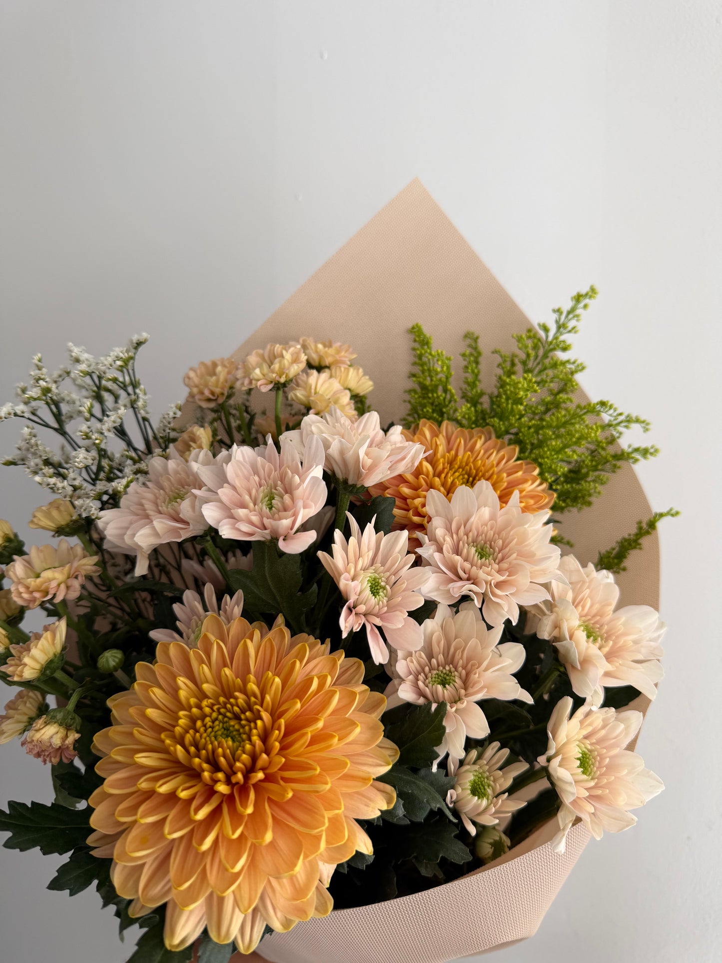 Daily Bunch (Vase Arrangement)