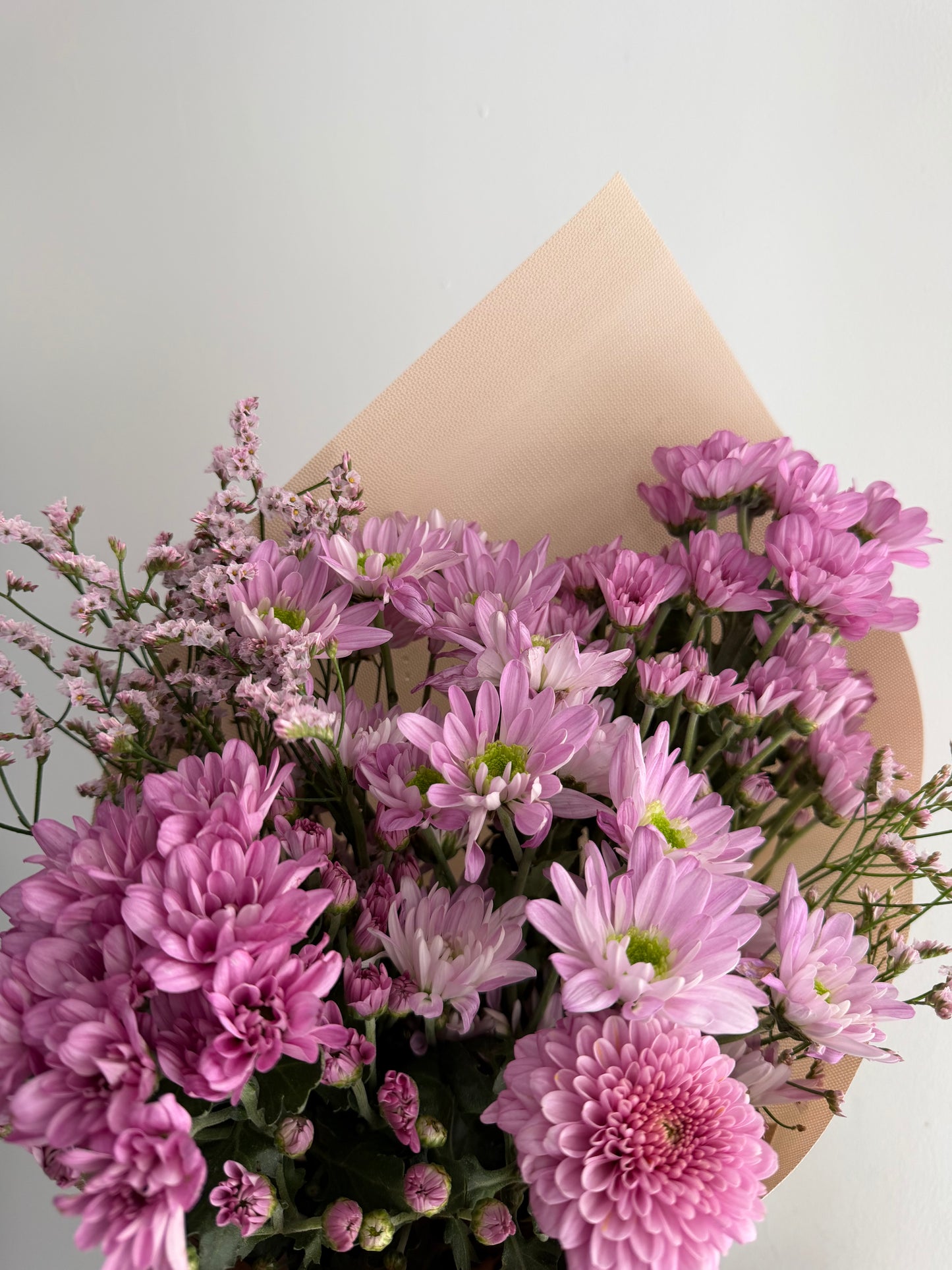 Daily Bunch (Vase Arrangement)