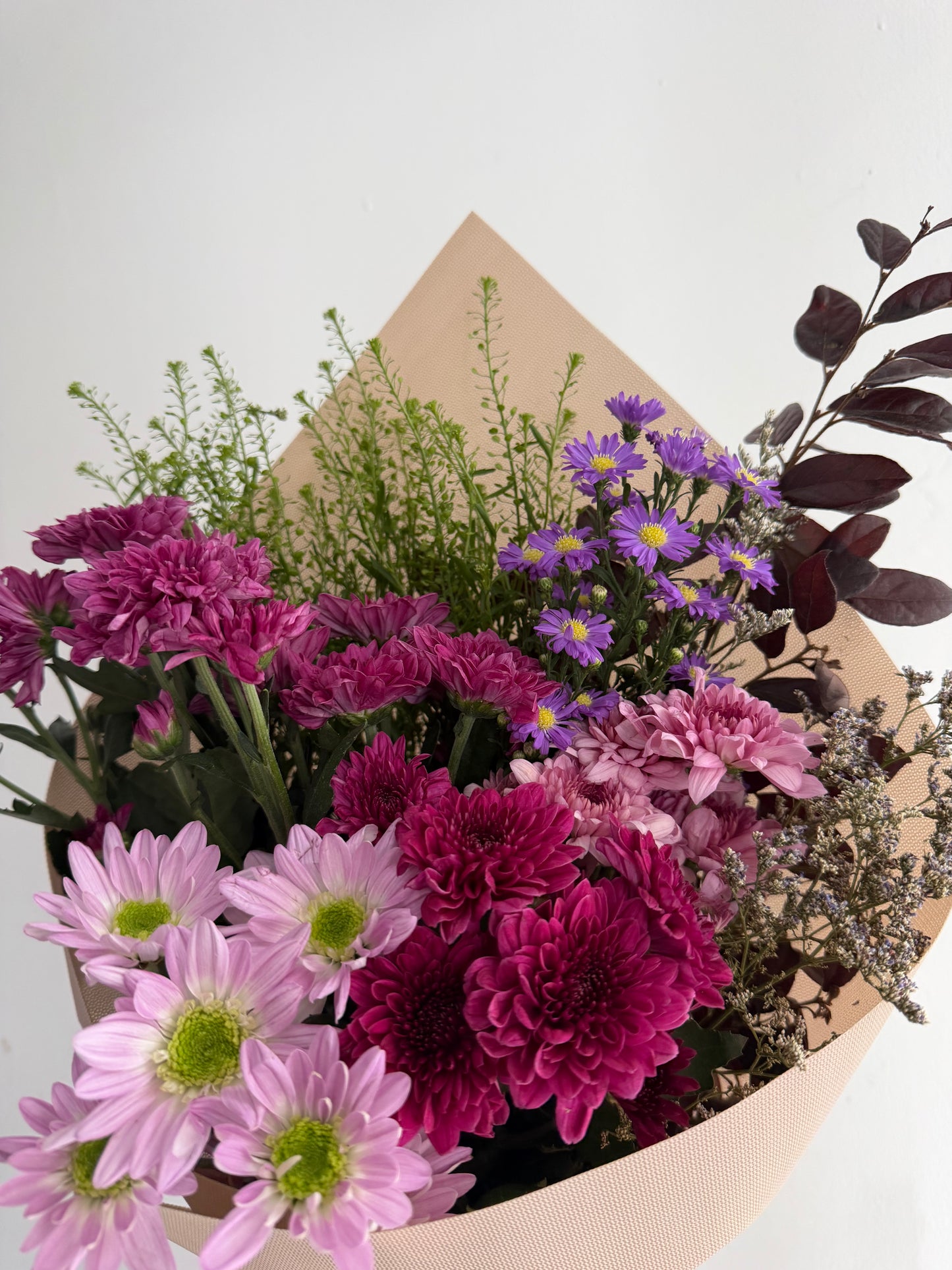 Daily Bunch (Vase Arrangement)